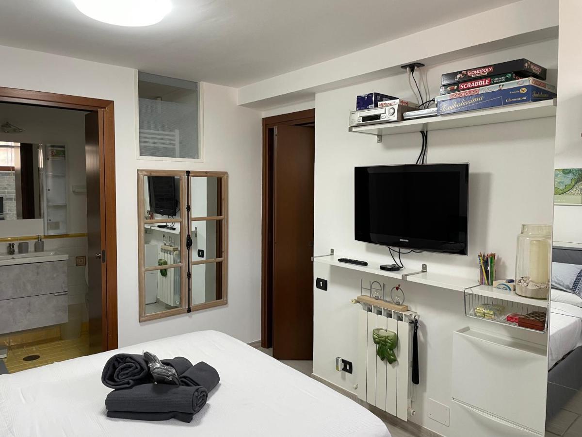 In&Out Apartment - Mostacciano, Eur Roma Exterior foto